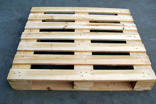 無(wú)錫木托盤(pán)廠家為您講解木托盤(pán)霉變影響因素是哪幾個(gè)？該怎么預(yù)防？